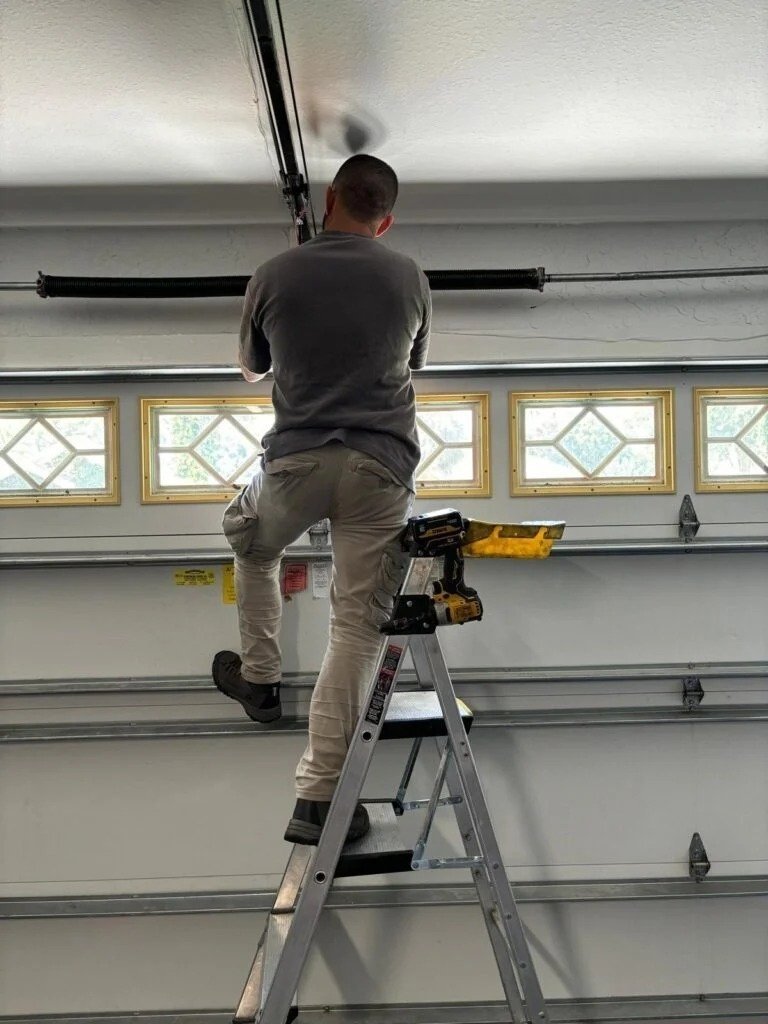 Garage door repair work, gallery photo 11